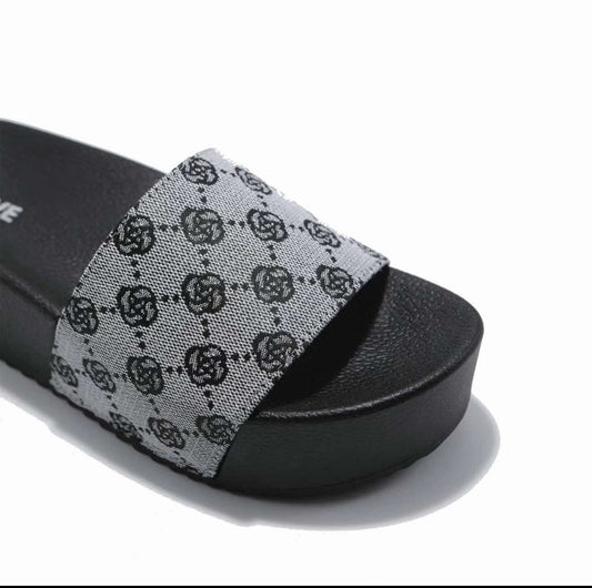 The DZWE Crest Line