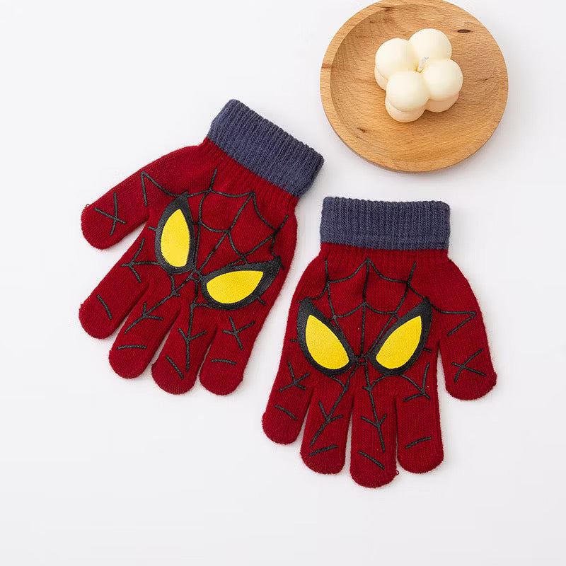 Spider-Man knit gloves