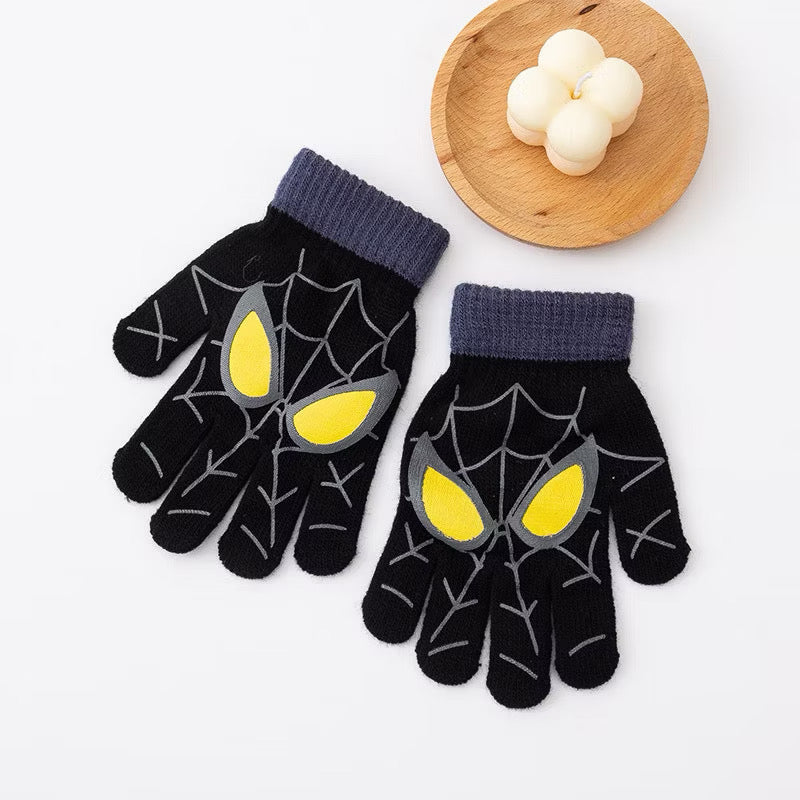 Spider-Man knit gloves