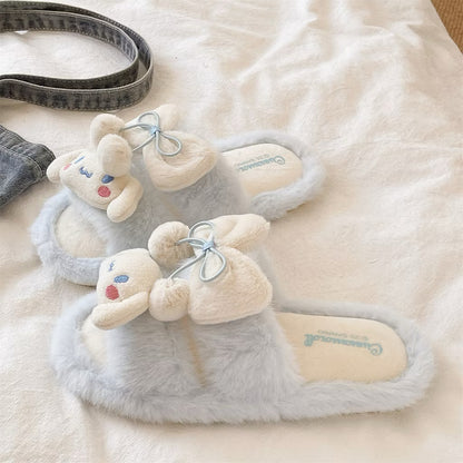 Kxh Official Store cinnamon roll slipper with soft, plush texture and detailed cinnamon roll design on cozy indoor footwear